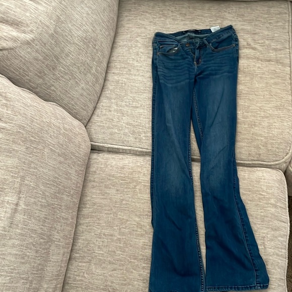 Hollister Low-Rise Boot w25 L32 - Picture 1 of 3